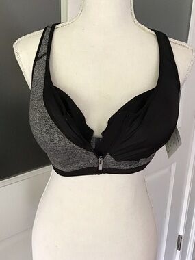 Victoria's Secret Black and Gray Front-Zip High-Support Sports Bra
